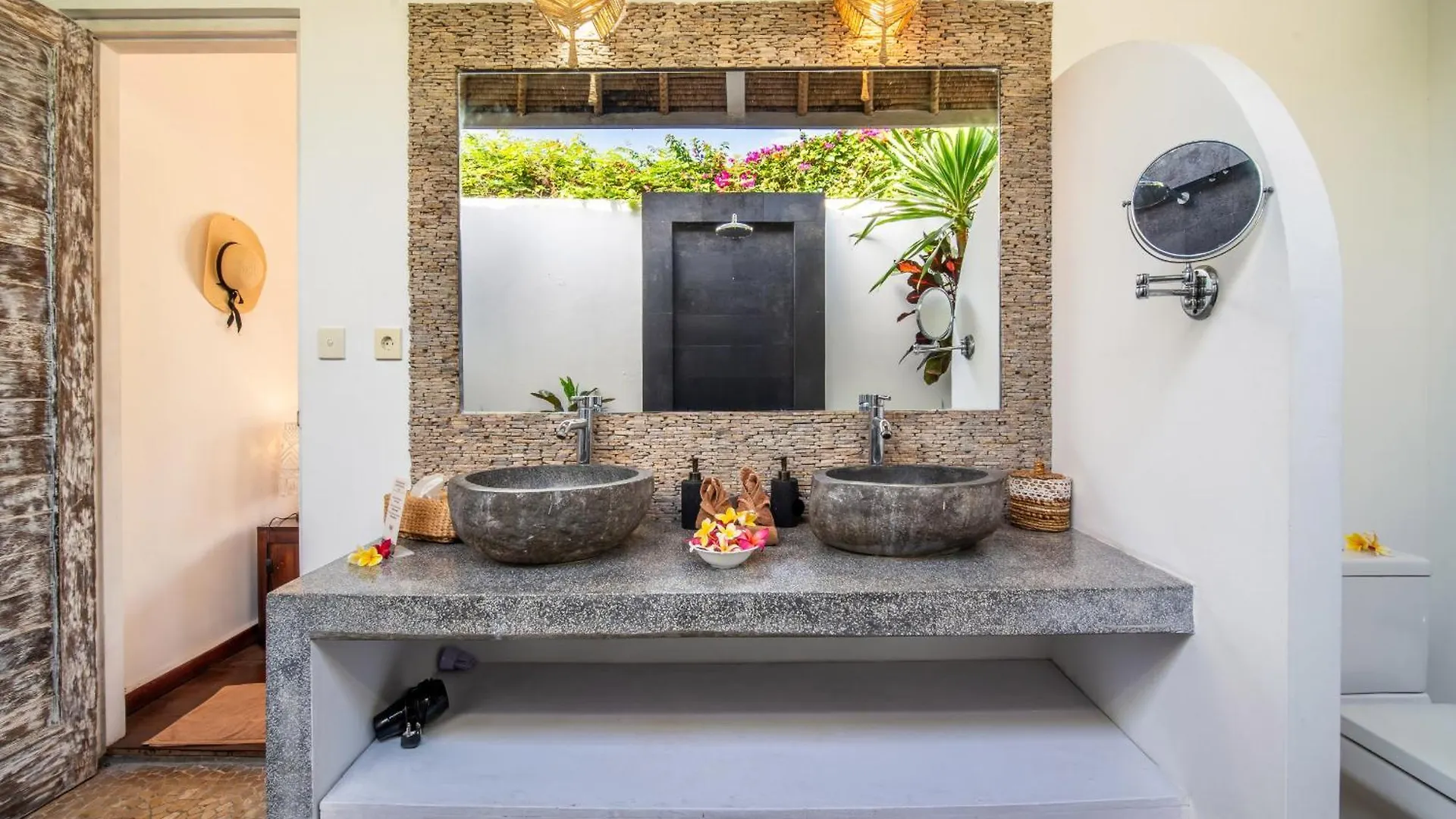 Villa Moana Poe Uluwatu